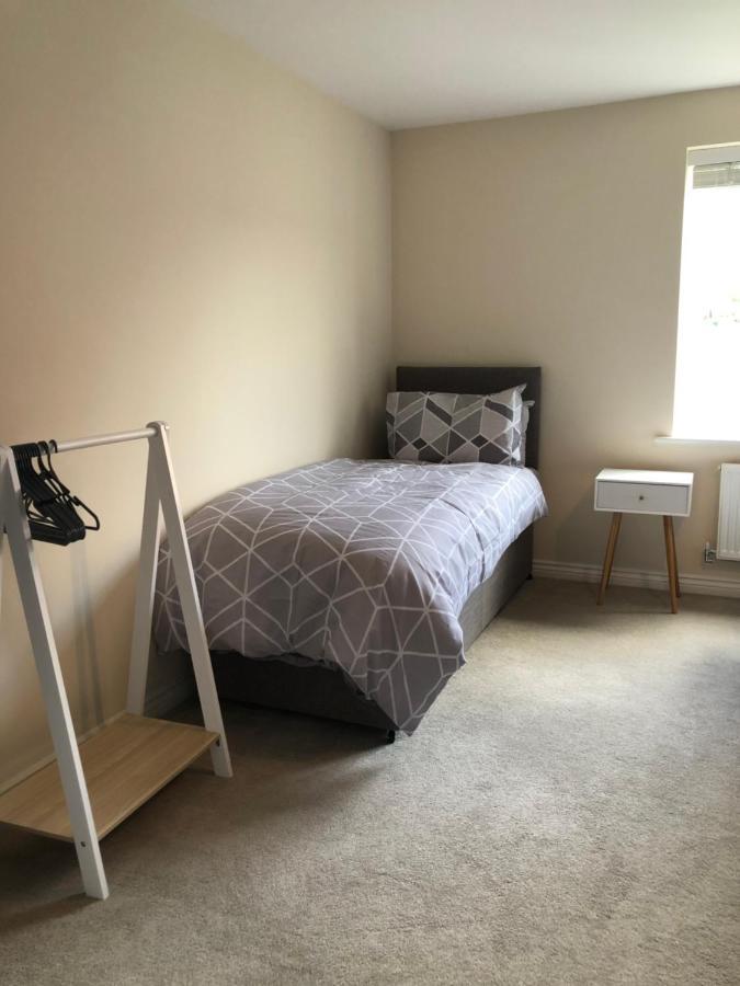 Spring House - Staycation - Perfect For Contractors & Families - 2 Parking Spaces