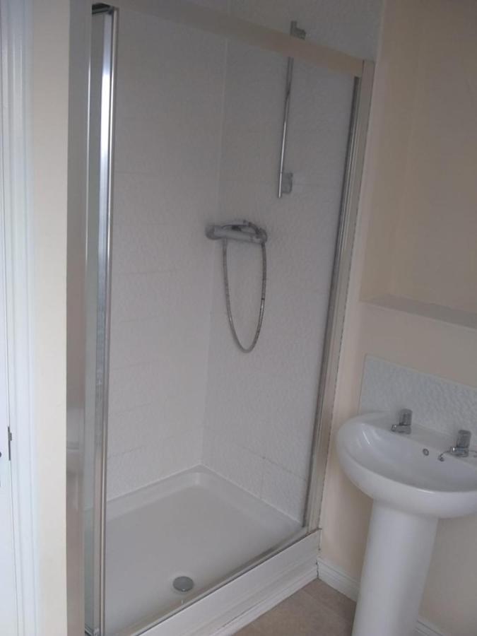 Spring House - Staycation - Perfect For Contractors & Families - 2 Parking Spaces *